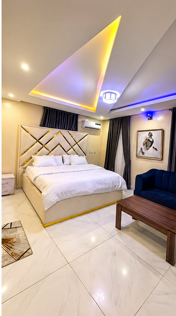 Executive Room second bedroom angle