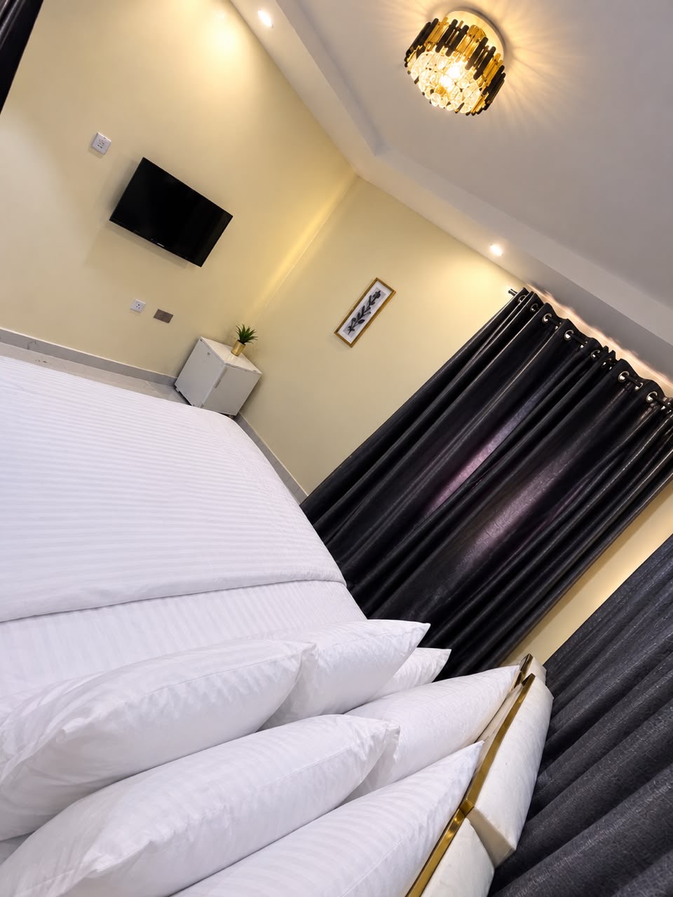 Standard Room: Another bedroom angle