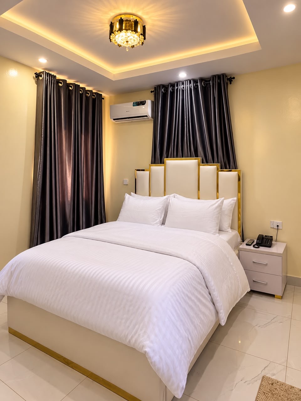 Standard Room bedroom